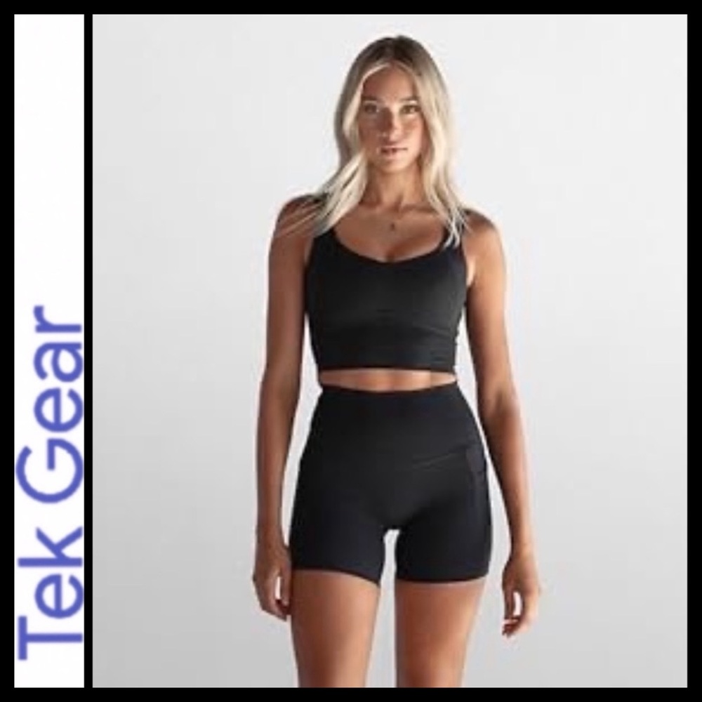 NWT Tek Gear High Rise Essential Yoga Shorts